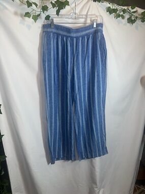 Old Navy Blue & White Striped Wide-Leg Pants
